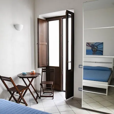 Venti Di Mare Apartment *