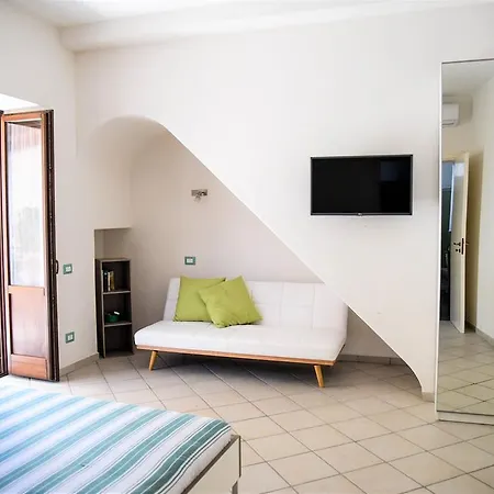 Venti Di Mare Apartment *